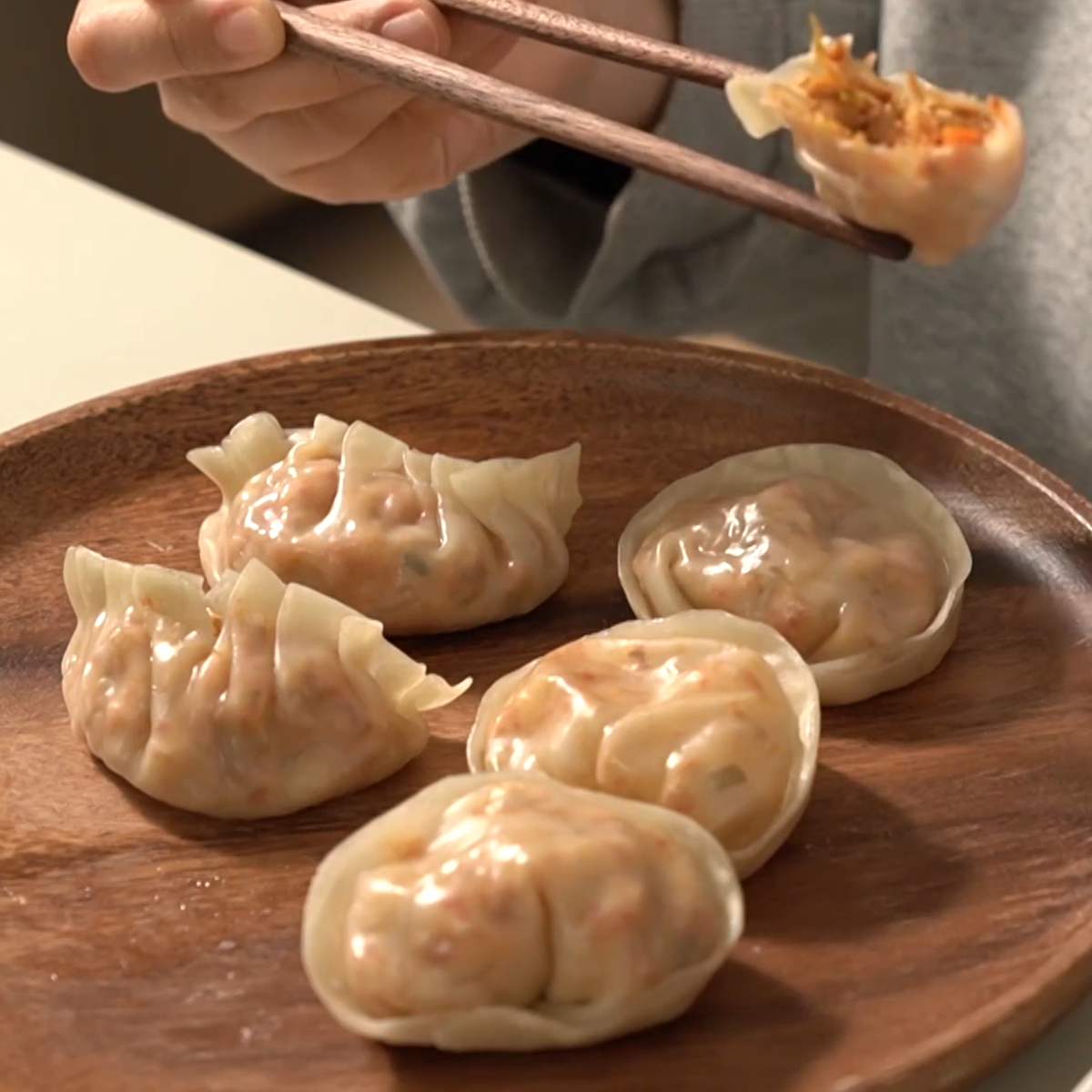 국내외 인플루언서 협력 한식문화 홍보 영상